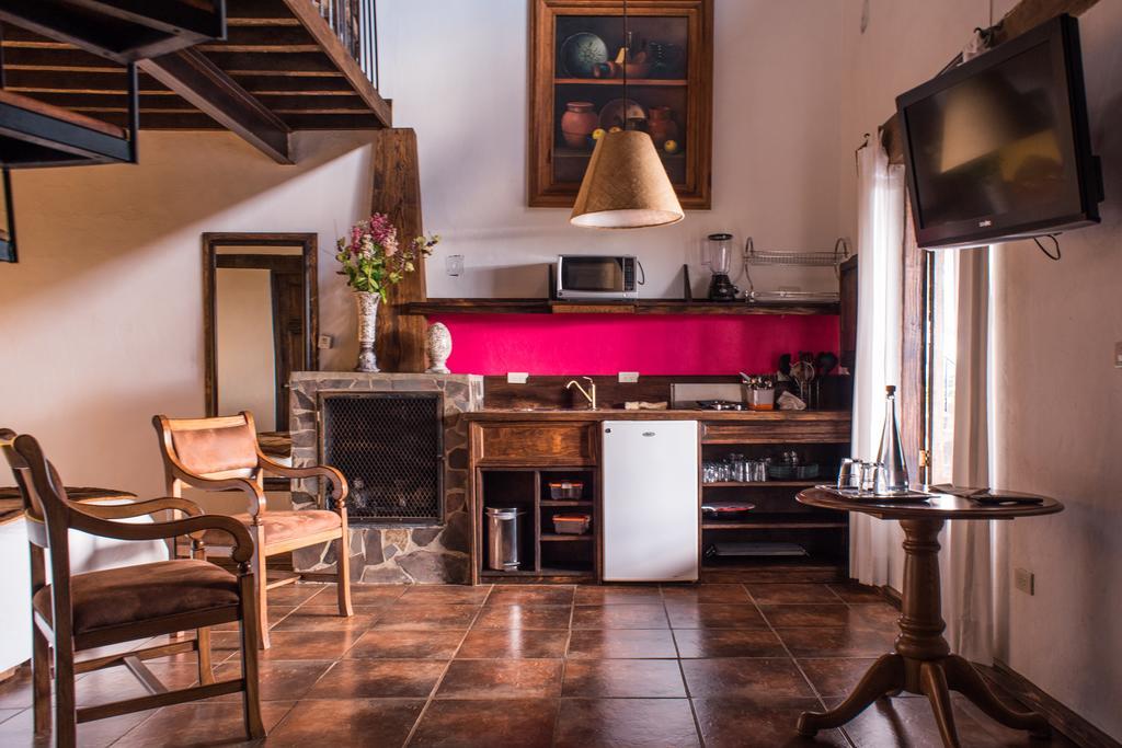 Hotel Villa Cassis Tapalpa Ngoại thất bức ảnh